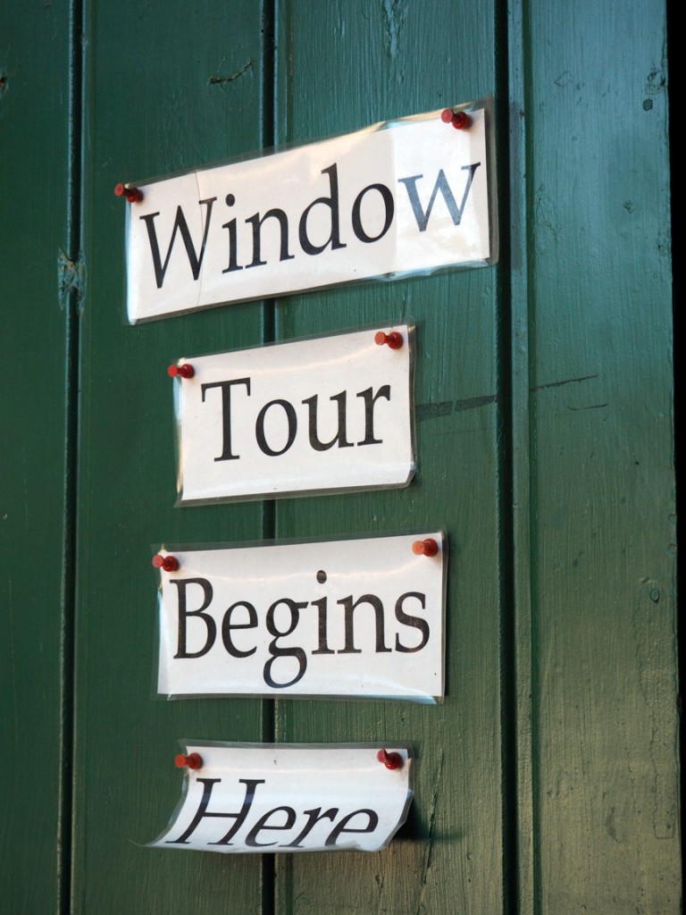 window tour
