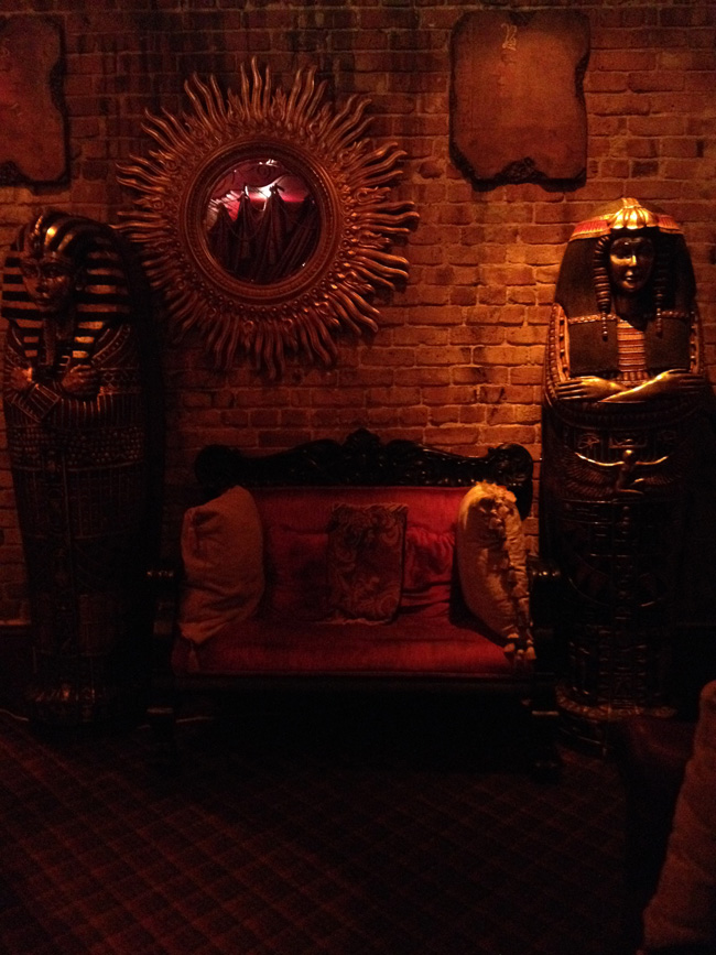 seance room at muriels